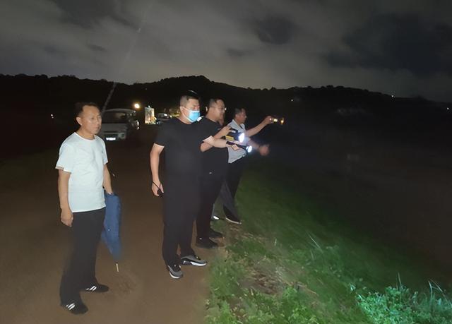 防汛物資|應急救災裝備|消防滅火裝備|水域救援裝備|消防救援裝備|多年應急裝備經驗打造行業品牌！